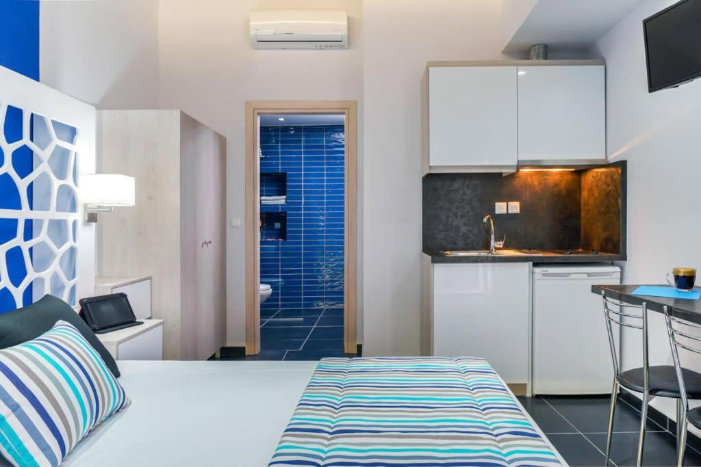 Вилла El Mare Seaside Retreats - Bespoke Luxury Getaways Лименария Экстерьер фото