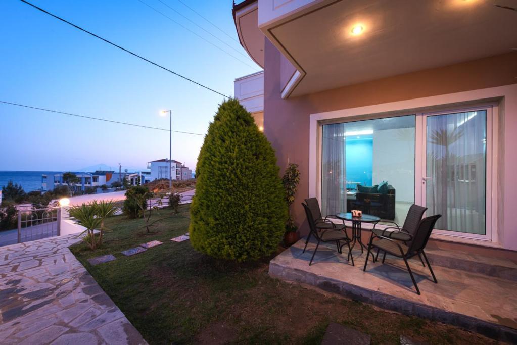 Вилла El Mare Seaside Retreats - Bespoke Luxury Getaways Лименария Экстерьер фото
