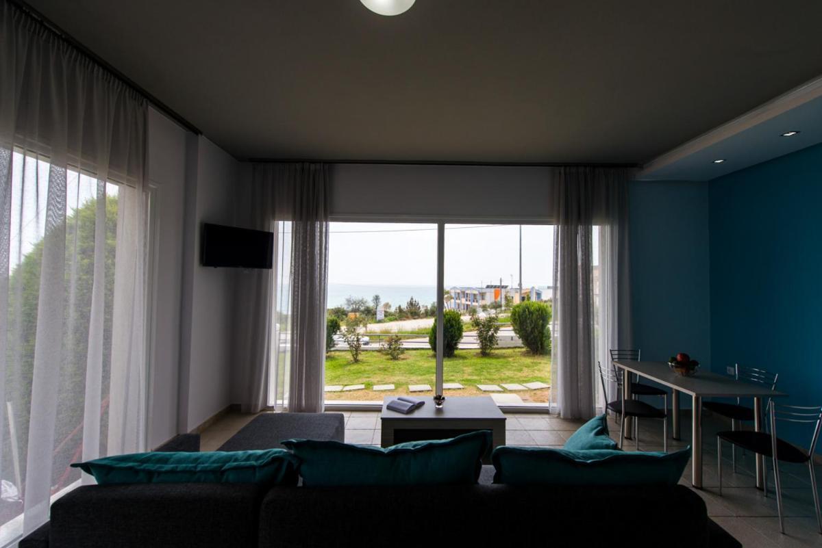 Вилла El Mare Seaside Retreats - Bespoke Luxury Getaways Лименария Экстерьер фото